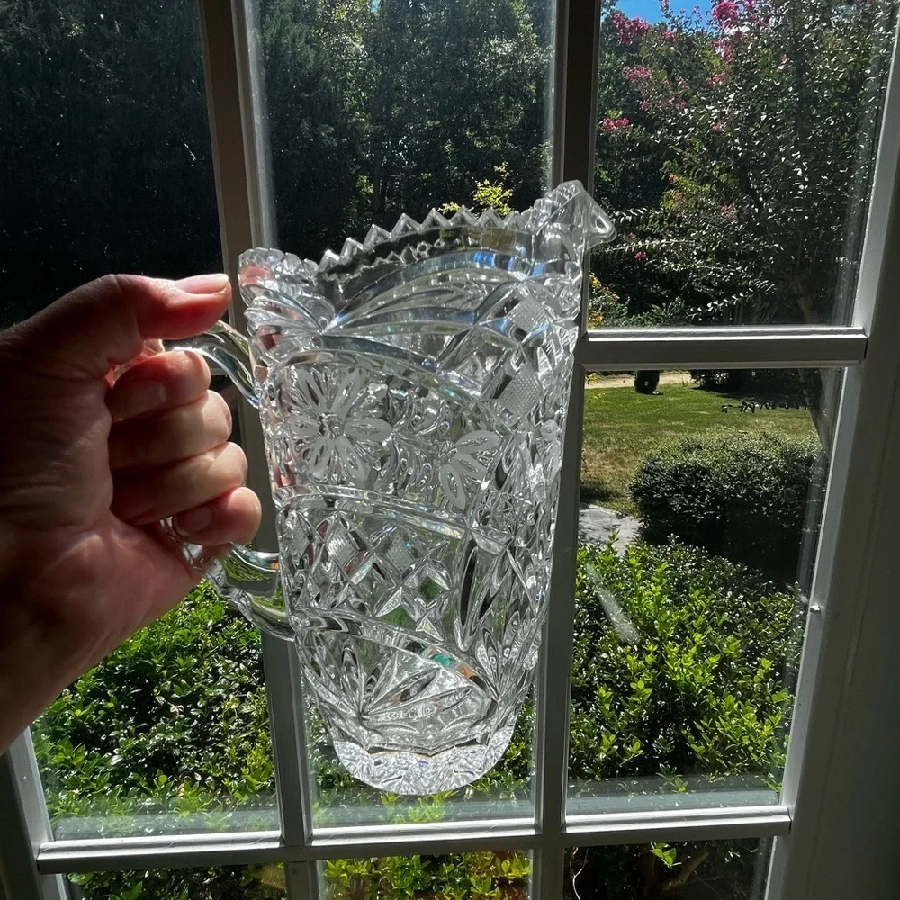Faceted Daisy Burst Pitcher